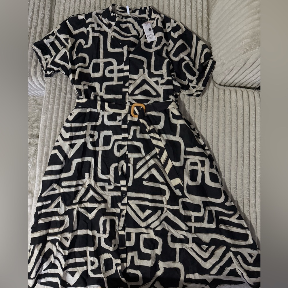 Black&White Abstract Midi Dress